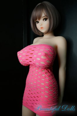 Naomi Cutie sex doll
