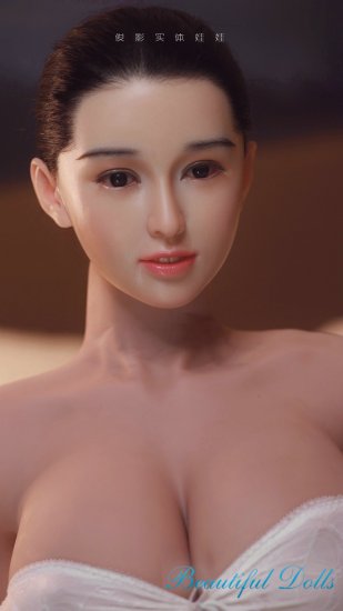 JY Iverson sexy sex doll