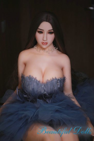 Elinor sex doll