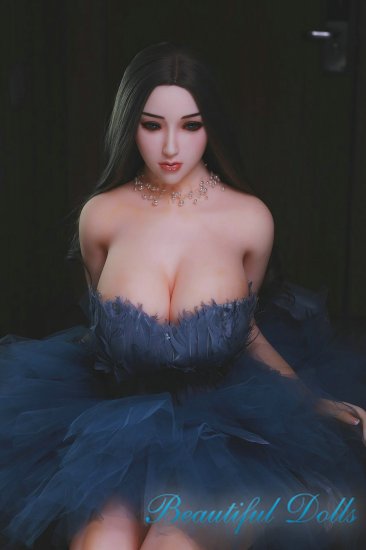 Elinor sex doll