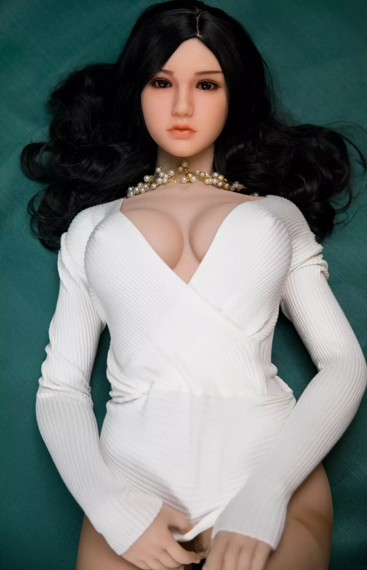 Aileen:erotic sex doll