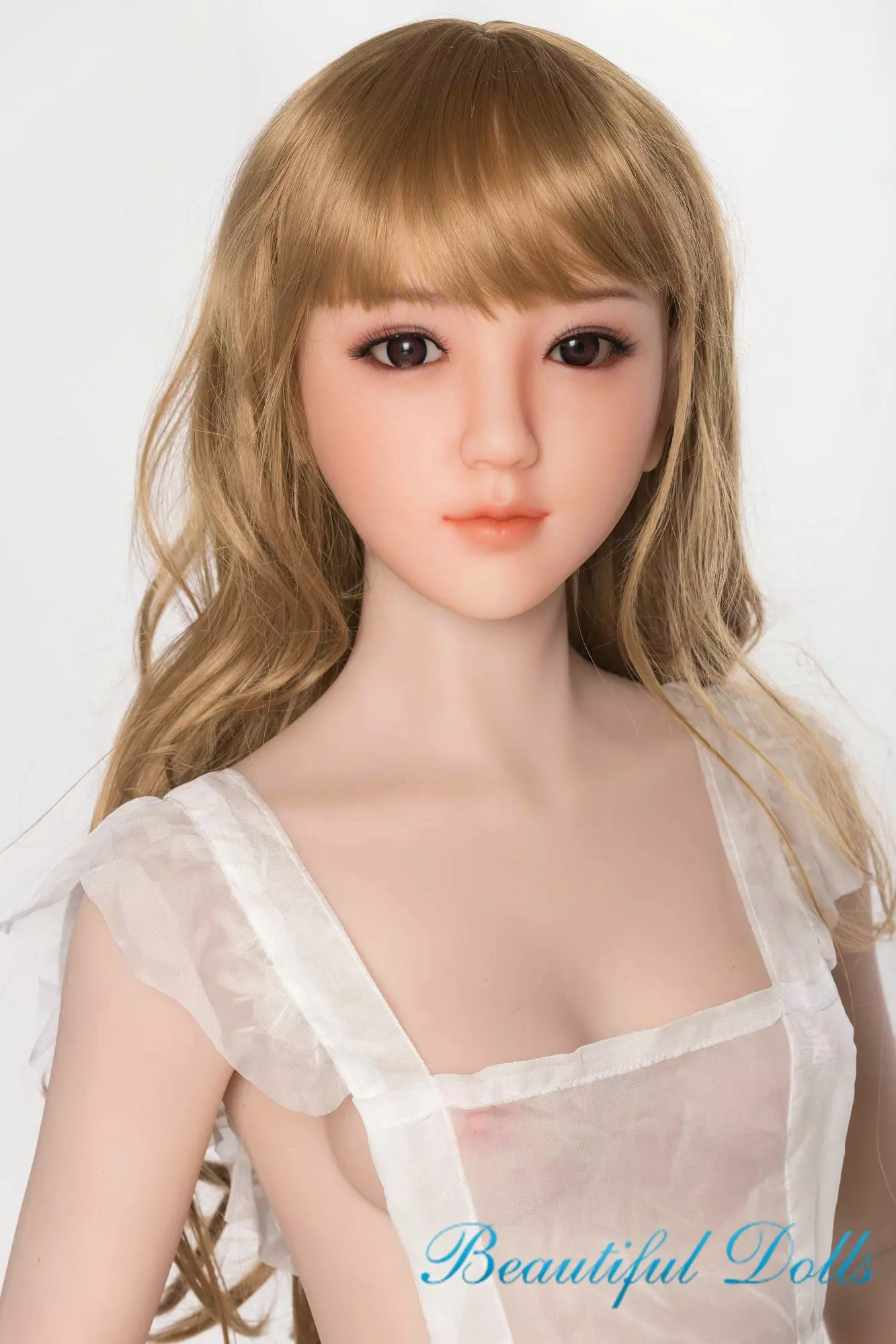 Blodwen:Life-Size Sexdoll with Small Breasts