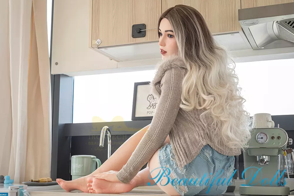 Irontech 162cm sex doll Astrid