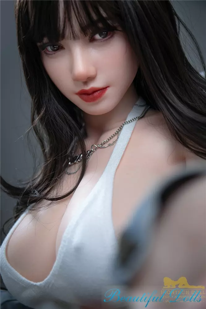 Irontech silicone 165cm Astrid sex doll