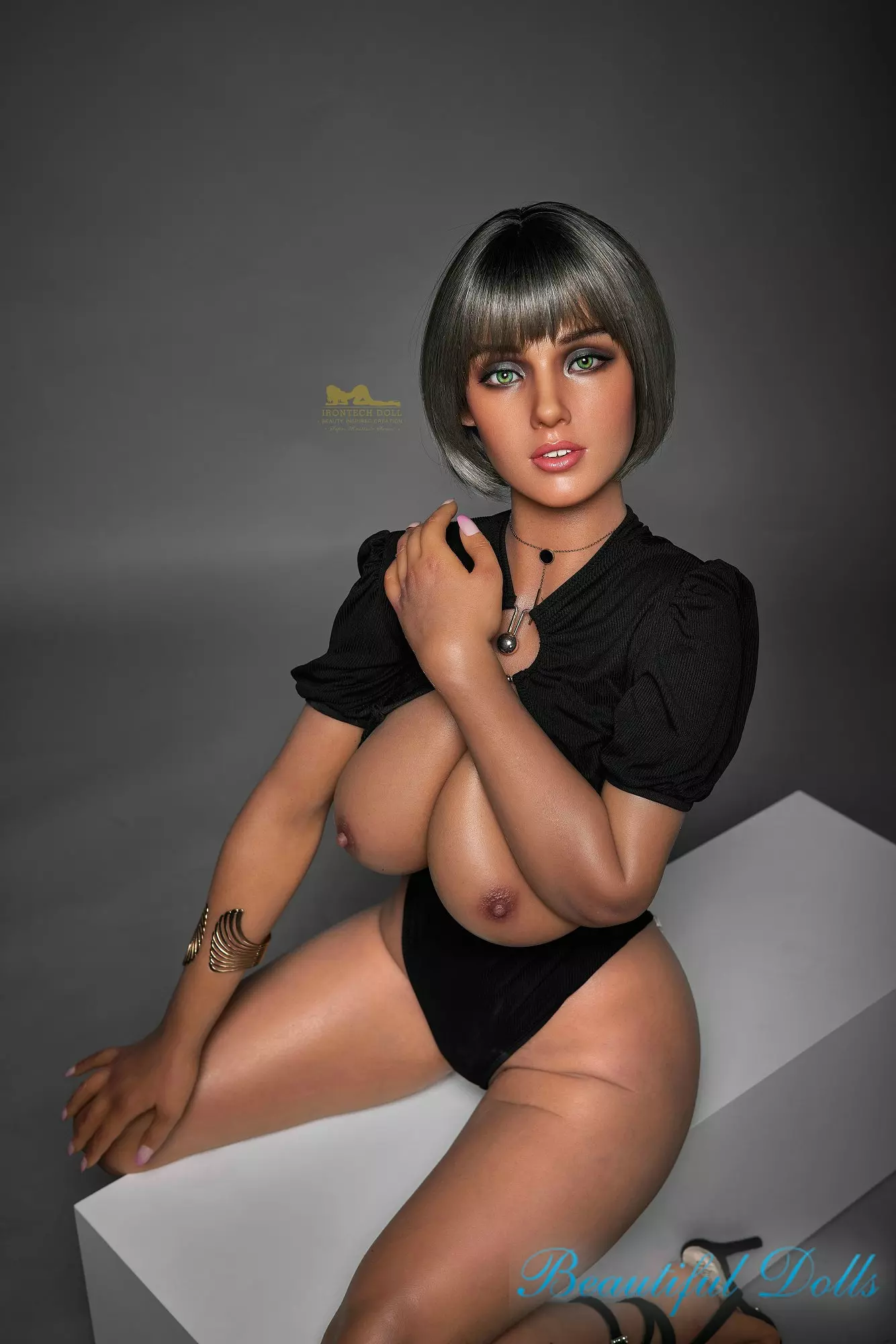 Irontech silicone 165cm Zoe sex doll