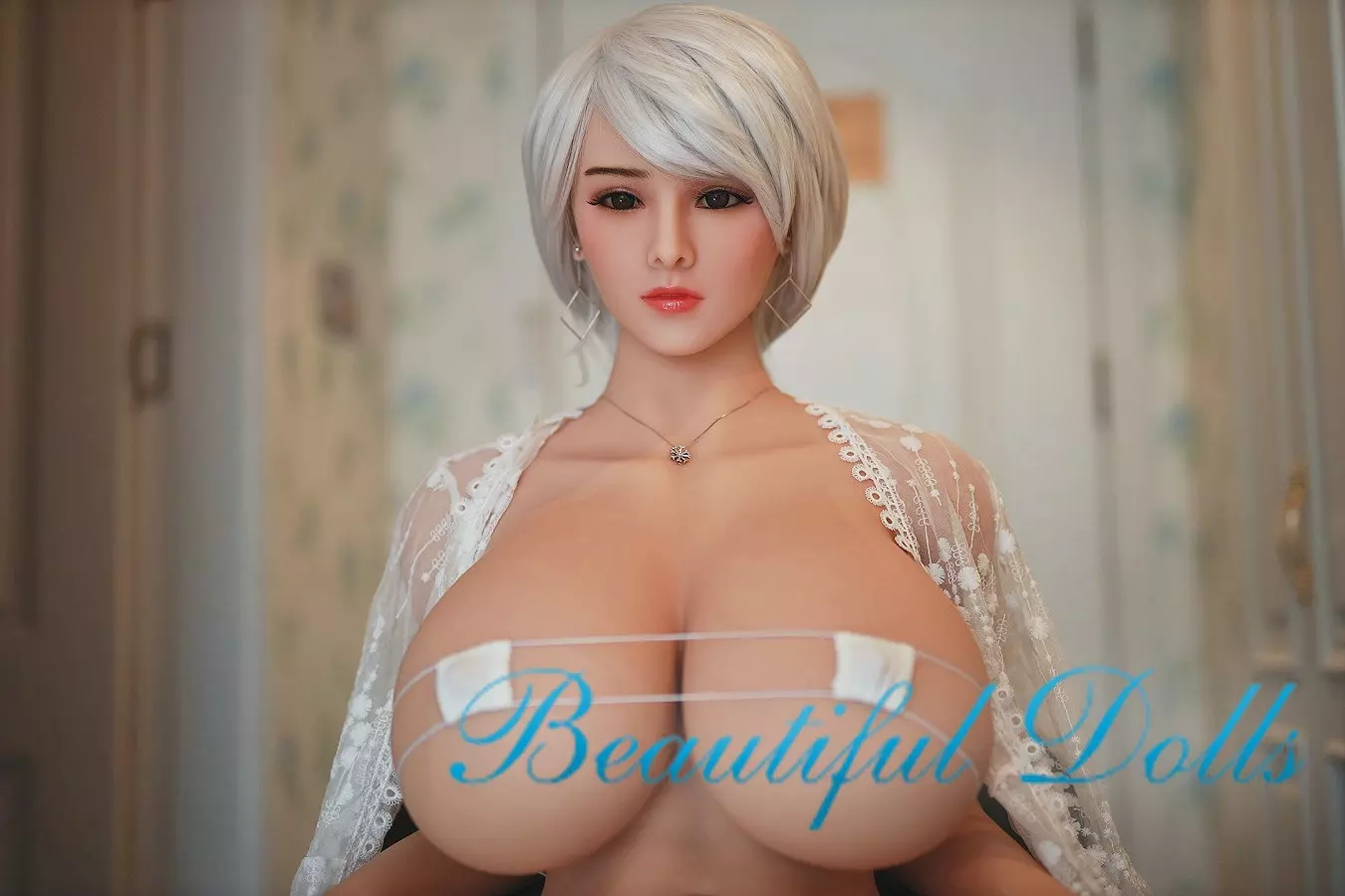 Zoya sex doll