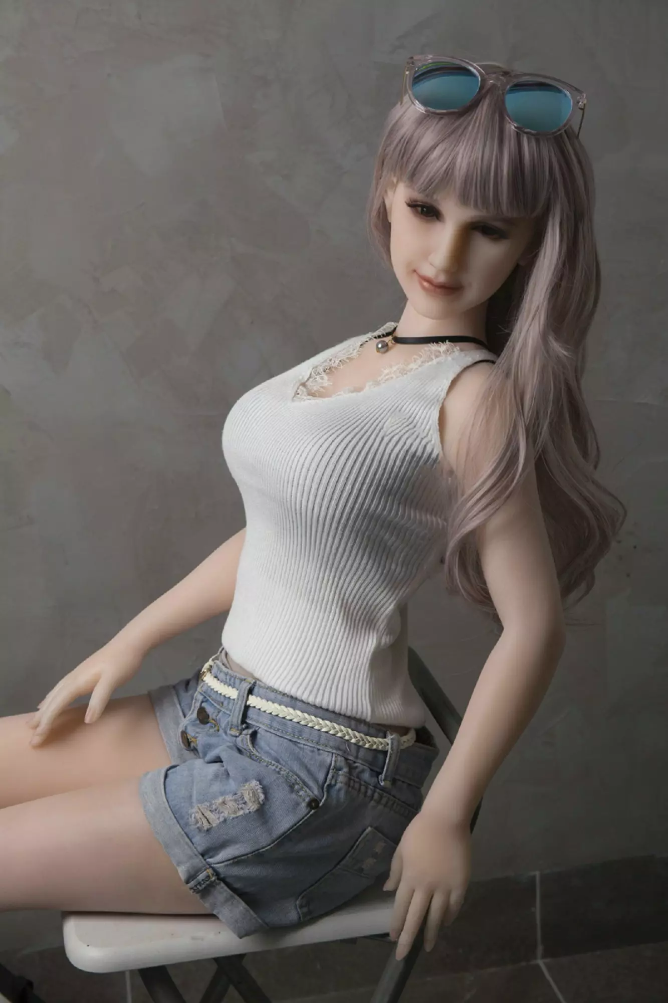 McKenzie:Silicone love doll