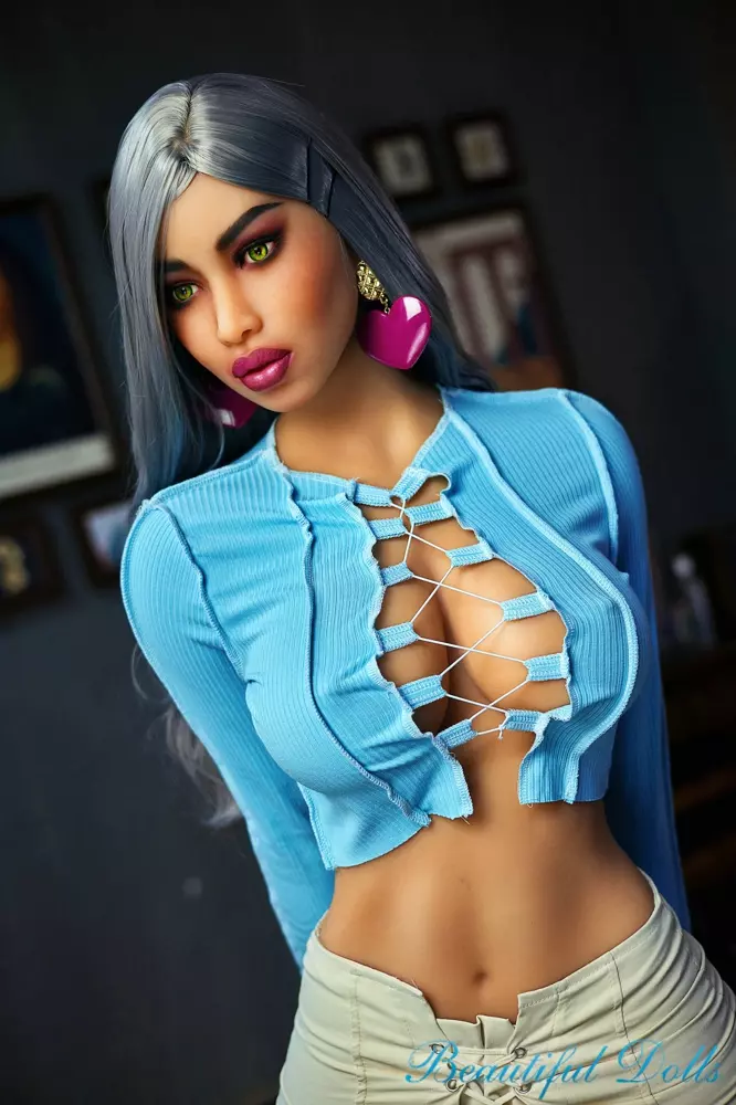 Irontech 164cm Blanche sex doll